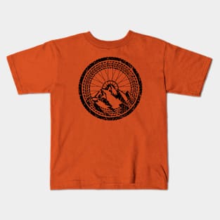 Vintage Bike Tire Grunge Mountain Biking Tread Biker Kids T-Shirt